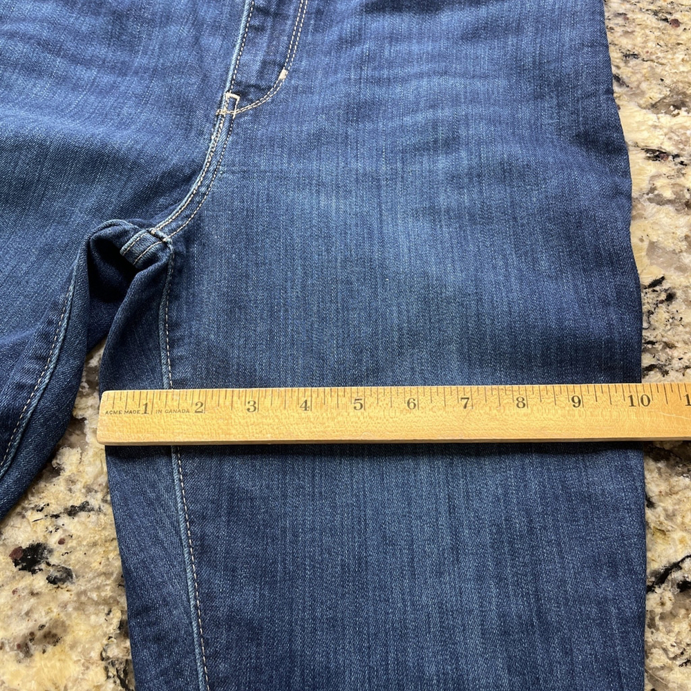 Size 29 Signature Levi Strauss Mid Rise Capri Women’s Denim Jeans Blue NO TAGS - Picture 7 of 12